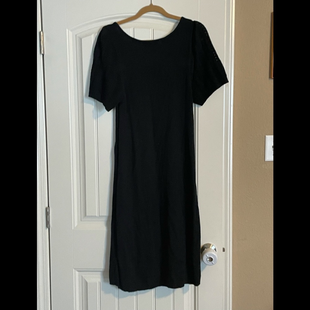 Short sleeved sweater dress